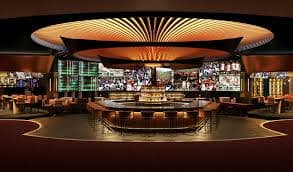 French Roulette betting layout with inside and outside bets